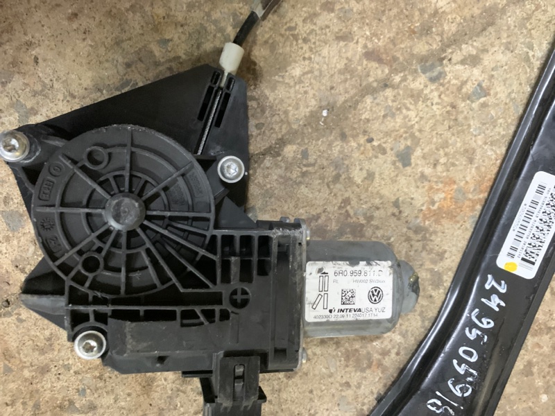 Стеклоподъемник задний левый VOLKSWAGEN JETTA USA 10-17