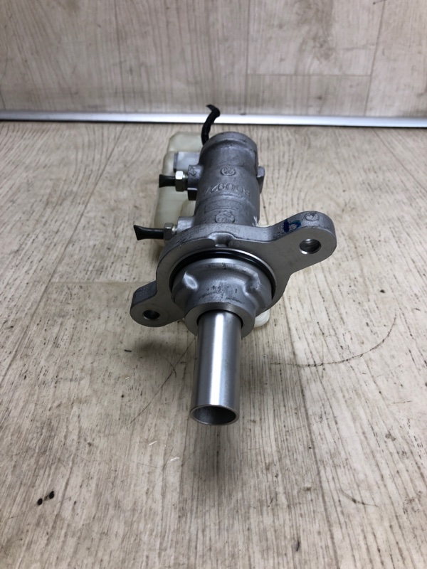 Главный тормозной цилиндр 3 BM 13-19 2017 BM 2.0 PE-VPS