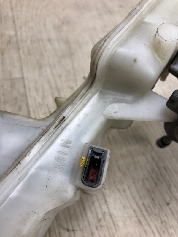 Главный тормозной цилиндр 3 BM 13-19 2016 BM 2.0 PE-VPS Главный тормозной цилиндр 3 BM 13-19 2016 BM 2.0 PE-VPS