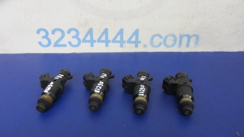 Форсунка топливная HONDA CIVIC 4D 06-11 FD 16450-RBB-003 Б/У