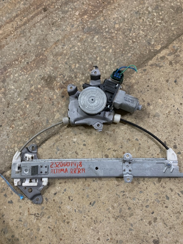 Стеклоподъемник задний правый NISSAN ALTIMA L32 07-12 2010 Седан 2.5 82720JA000 Б/У