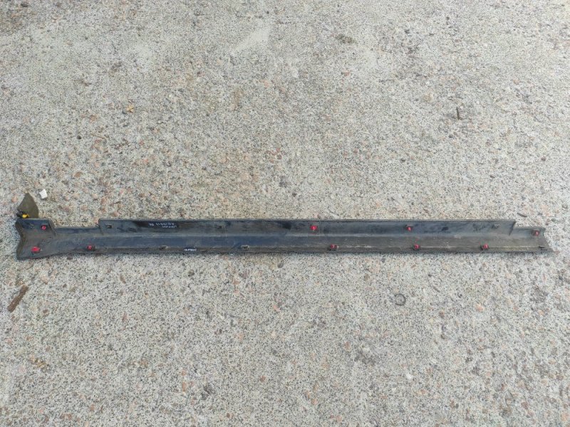 Накладка порога наружная правая SORENTO UM 14-