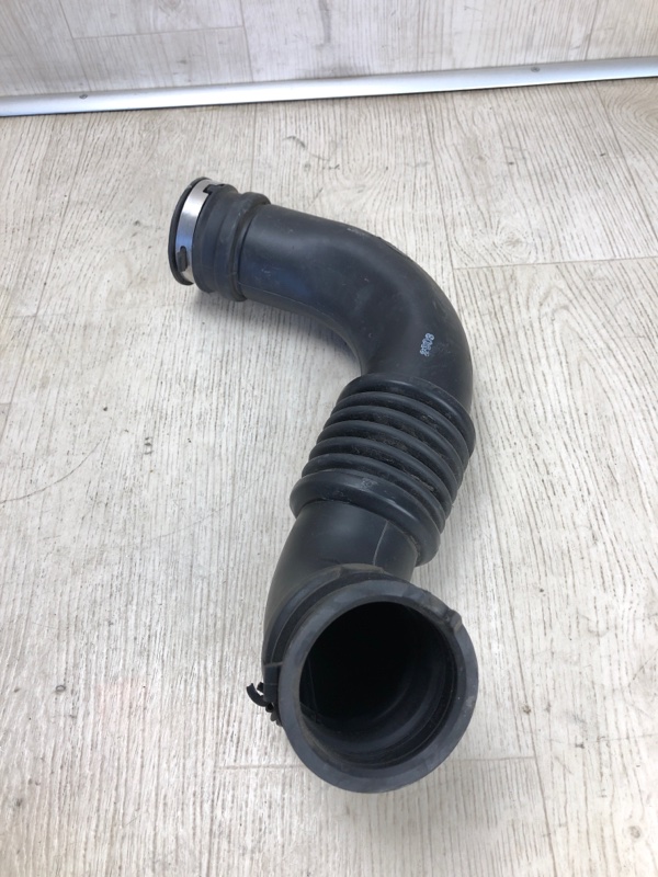 Патрубок воздушного фильтра COMPASS 06-16 2013 MK49 2.4 ED3