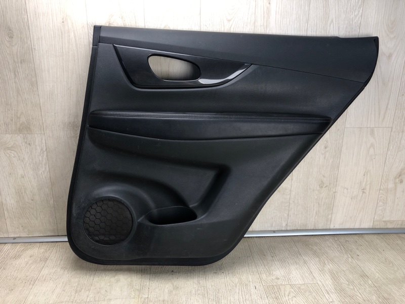 Карта двери задняя правая NISSAN X-TRAIL/ROGUE T32 13-20 2017 T32 2.5 QR25DE 82900-7FA0A Б/У