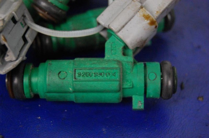 Форсунка топливная TUCSON 04-10 G6BA Форсунка топливная TUCSON 04-10 G6BA