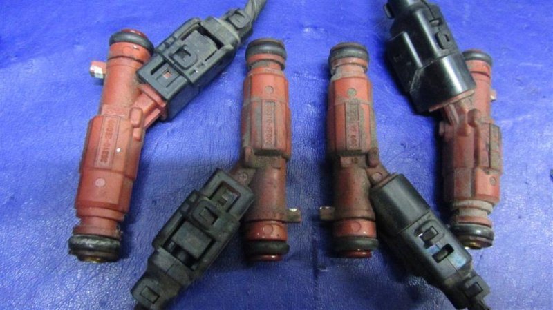 Запчасть форсунка топливная HYUNDAI ELANTRA AD 16- 2.0 35310-2E000 Б/У Форсунка топливная HYUNDAI ELANTRA AD 16- 2.0 35310-2E000 Б/У