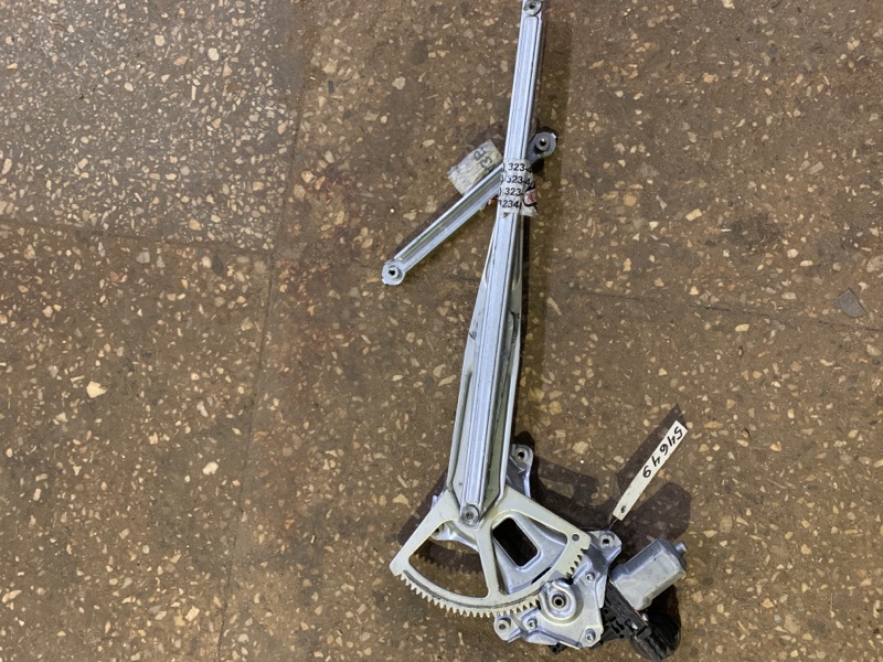 Запчасть стеклоподъемник передний правый LEXUS GS350 GS300 05-11 69801-30260 Б/У Стеклоподъемник передний правый LEXUS GS350 GS300 05-11 69801-30260 Б/У