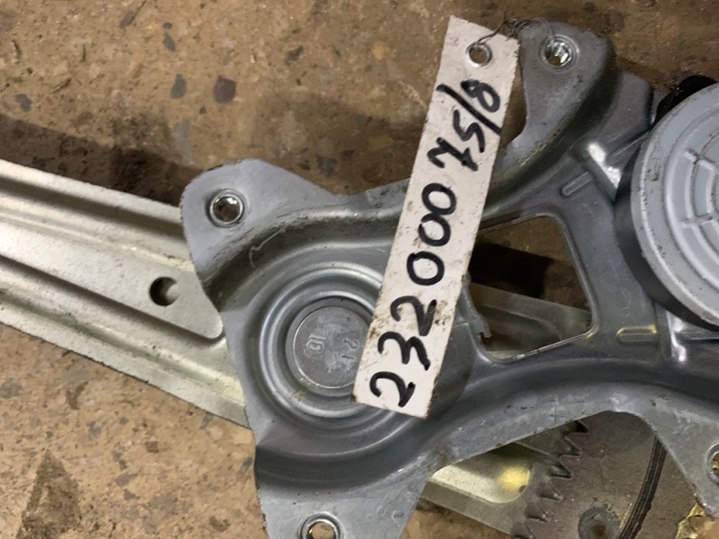 Стеклоподъемник передний правый MITSUBISHI LANCER X 10 07-15 Седан 2.4