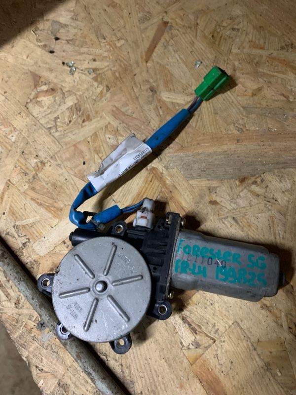 Моторчик стеклоподъемника передний левый SUBARU FORESTER SG 02-07