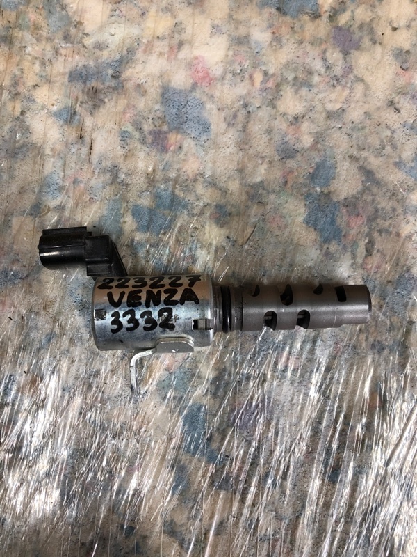 Клапан изменения фаз ГРМ TOYOTA VENZA 09-16 2015 Минивэн 3.5 2GR-FE 15330-0P020 Б/У