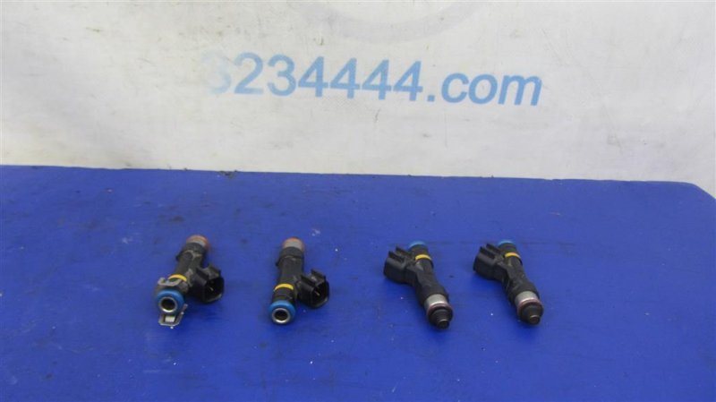 Форсунка топливная MAZDA 3 BK 03-08 L3 L3G5-13-250 Б/У