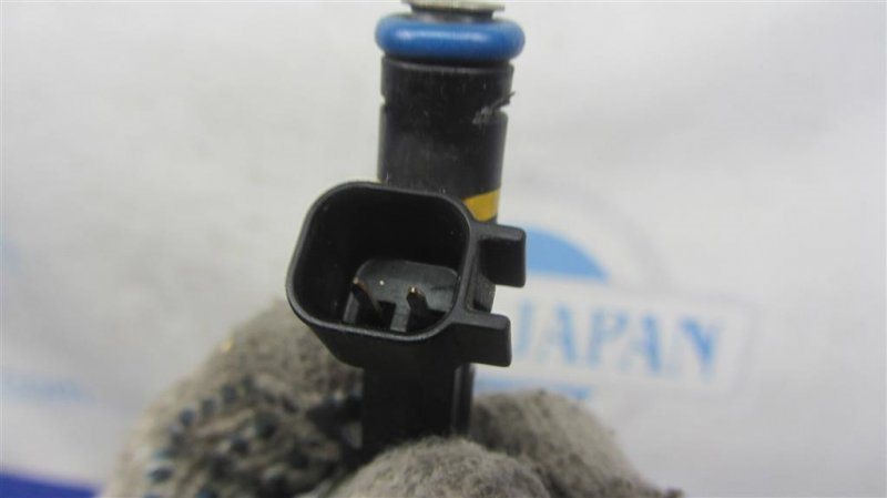 Форсунка топливная MAZDA 3 BK 03-08 L3 Форсунка топливная MAZDA 3 BK 03-08 L3