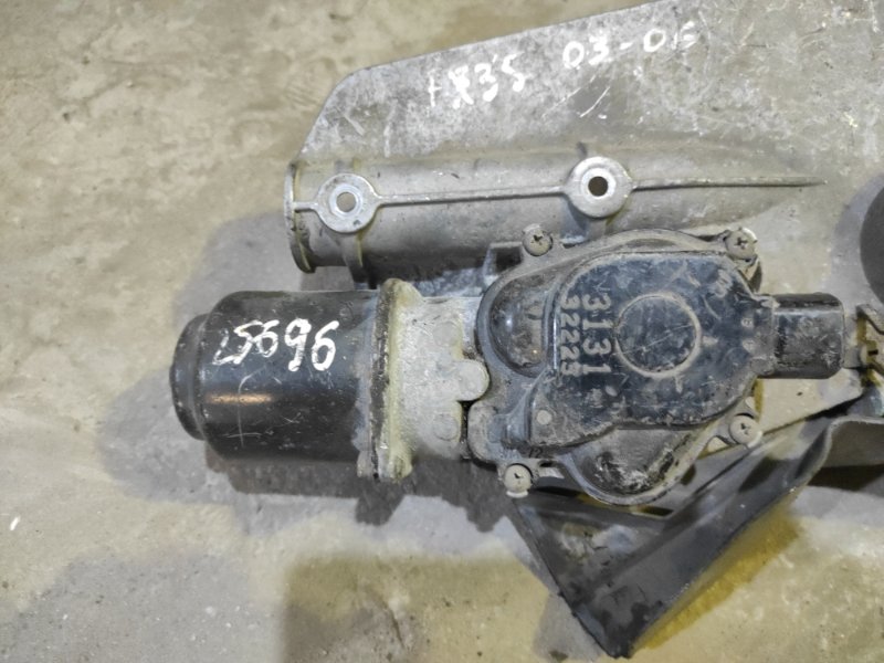 Моторчик стеклоочистителя передний FX S50 03-08