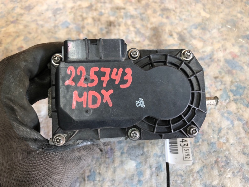 Дроссельная заслонка MDX (YD2) 06-13 2009 Внедорожник 3.7 J37A1 Дроссельная заслонка MDX (YD2) 06-13 2009 Внедорожник 3.7 J37A1