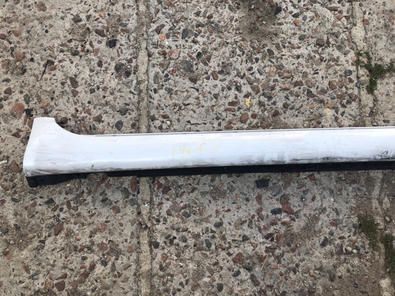 Накладка порога наружная правая AVALON 05-12 2007 Седан 3.5 2GR-FE