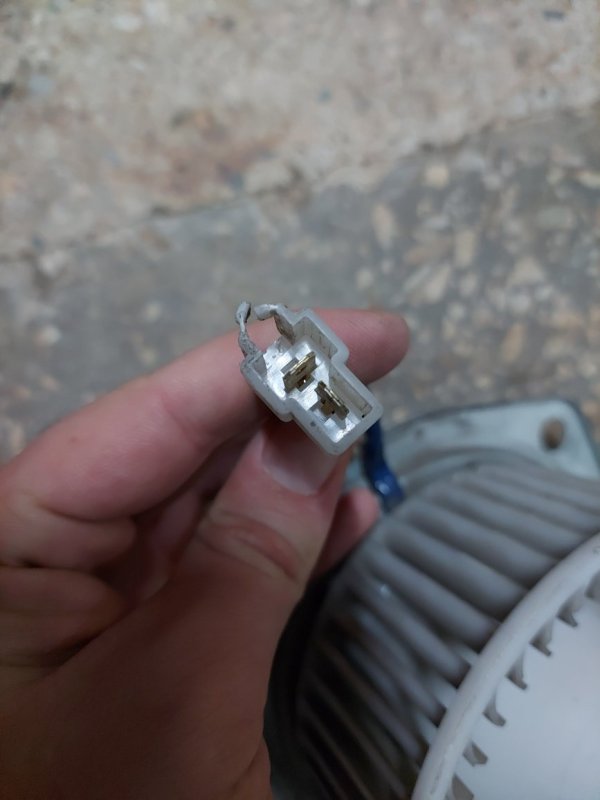 Моторчик печки задний MITSUBISHI PAJERO 99-06 Моторчик печки задний MITSUBISHI PAJERO 99-06