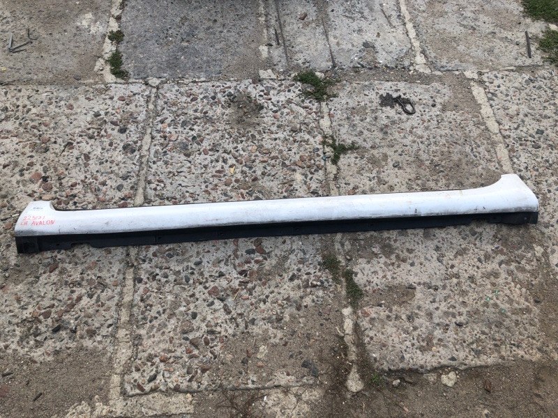 Накладка порога наружная левая TOYOTA AVALON 05-12 2007 Седан 3.5 2GR-FE 75852-AC020-A0 Б/У