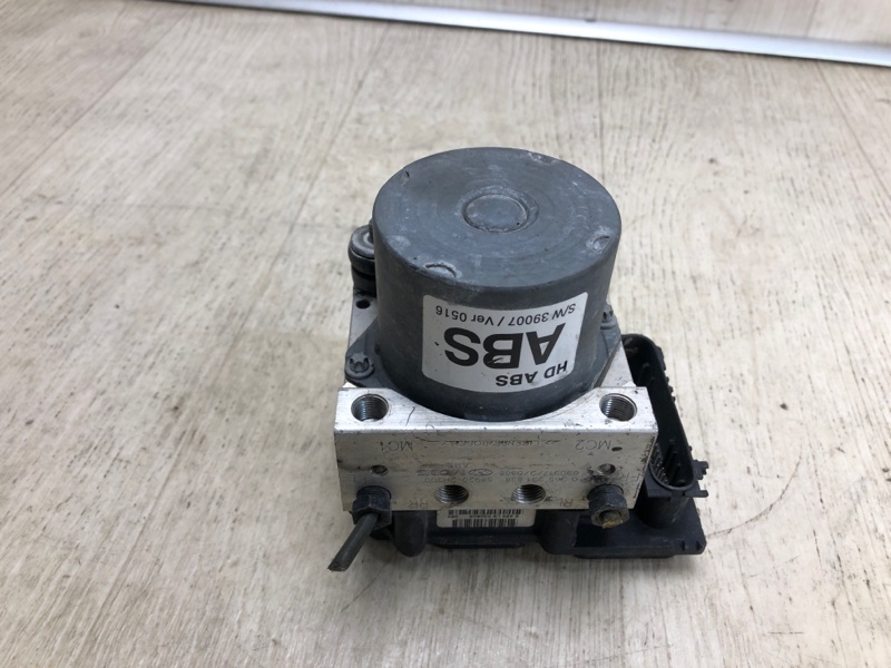 Блок ABS HYUNDAI ELANTRA HD 06-11 2007 HD 2.0 G4GC 58920-2H300 Б/У