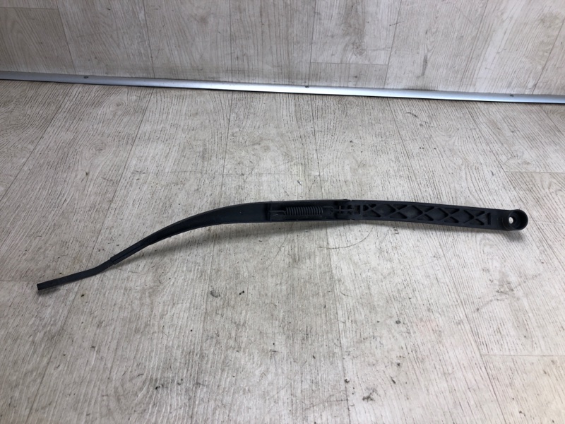 Поводок стеклоочистителя передний правый ELANTRA HD 06-11 2007 HD 2.0 G4GC