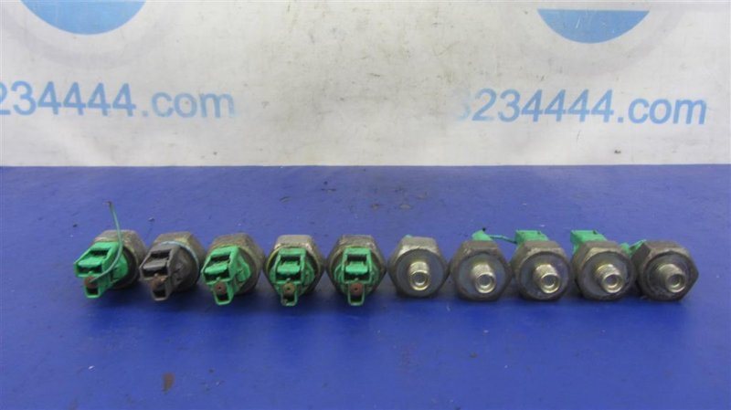 Датчик детонации LEXUS ES300 ES330 01-06 89615-12090 Б/У