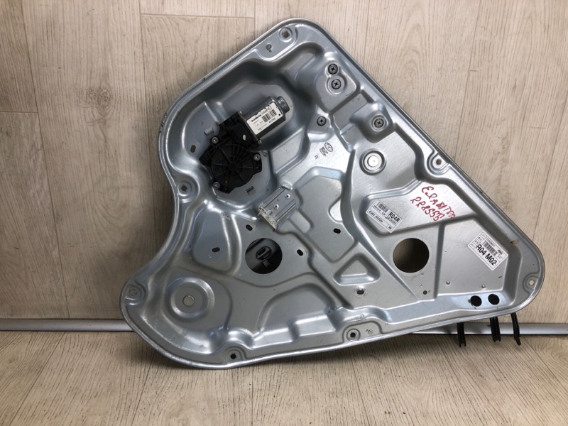 Стеклоподъемник задний правый HYUNDAI ELANTRA HD 06-11 2007 HD 2.0 G4GC 83481-2H010 Б/У