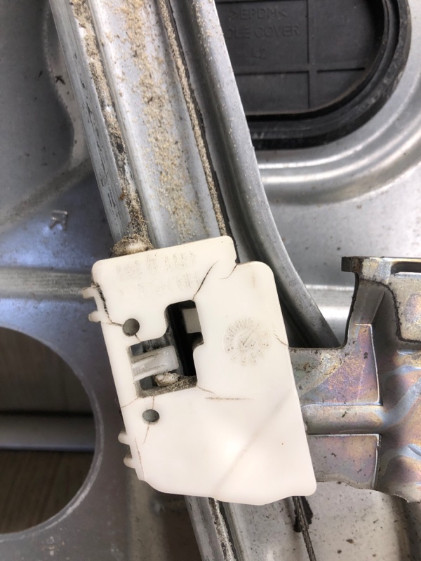 Стеклоподъемник передний правый ELANTRA HD 06-11 2007 HD 2.0 G4GC