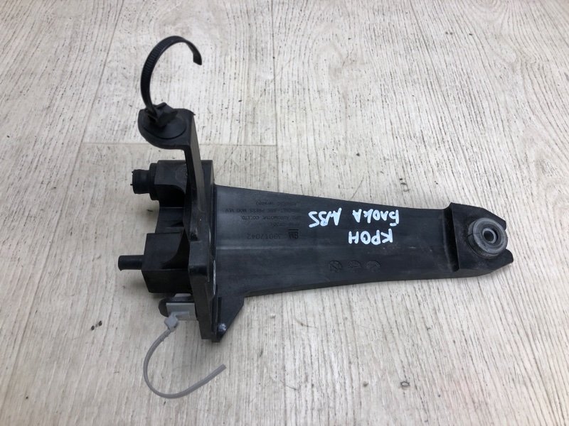 Кронштейн кузова CHEVROLET CRUZE 15- J400 1.4T LE2