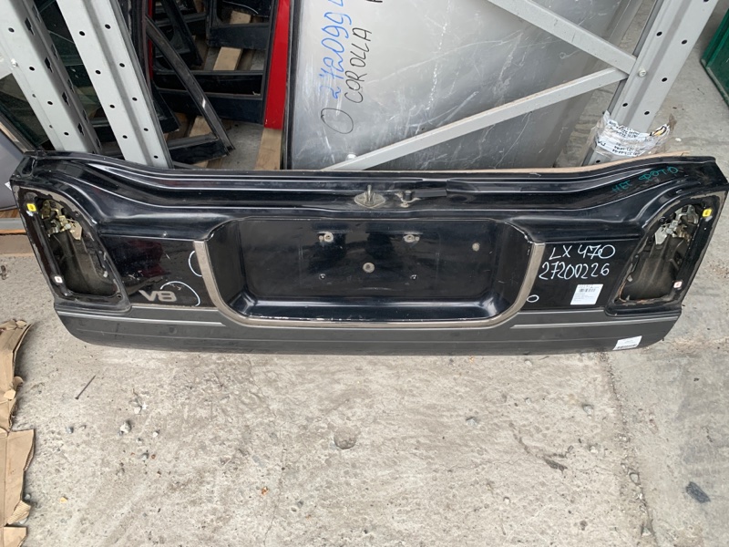Крышка багажника LEXUS LX470 98-07