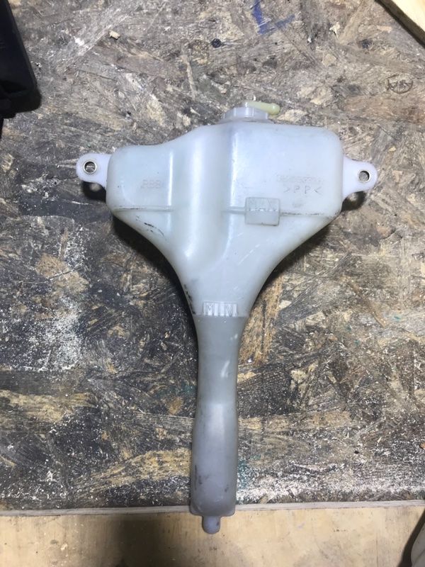 Бачок расширительный ACCORD CL7 / TSX 03-08 Бачок расширительный ACCORD CL7 / TSX 03-08