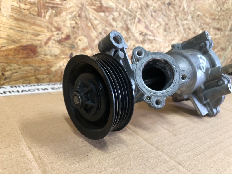 Помпа QX30 16-20 2019 Внедорожник 2.0 20PET