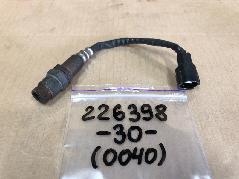 Лямбда зонд CAMRY 30 02-06 2002 Седан 3.0 1MZFE