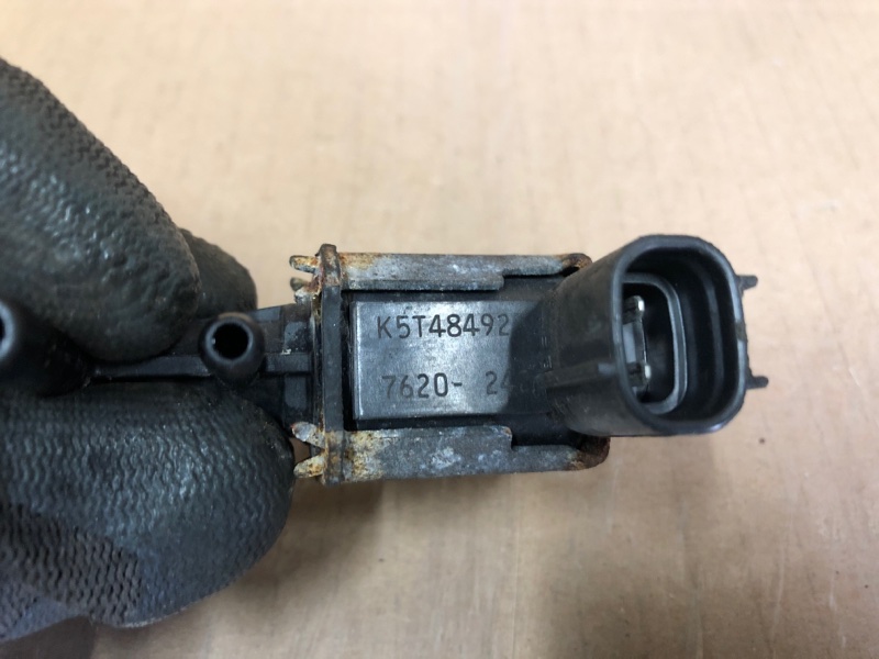 Клапан электромагнитный (вакуумный) RDX 06-12 2008 Внедорожник 2.3