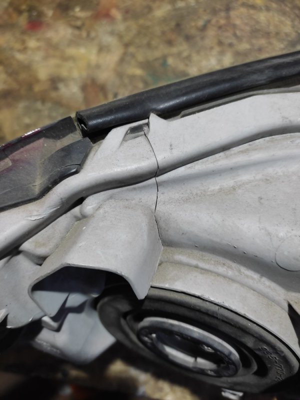 Фара передняя левая CAMRY 30 02-06 Фара передняя левая CAMRY 30 02-06