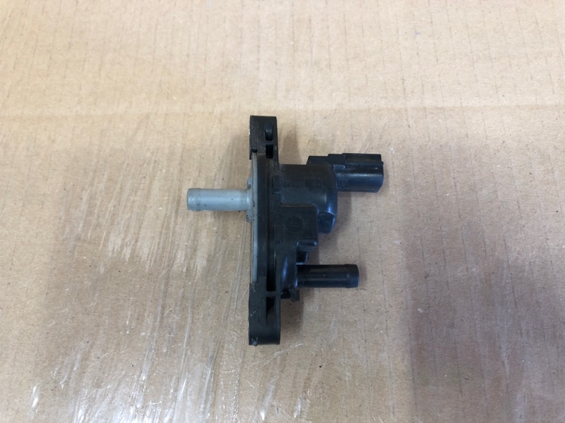 Клапан вентиляции топливного бака ACURA MDX (YD2) 06-13 2009 Внедорожник 3.7 J37A1 36162-RMX-A01 Б/У