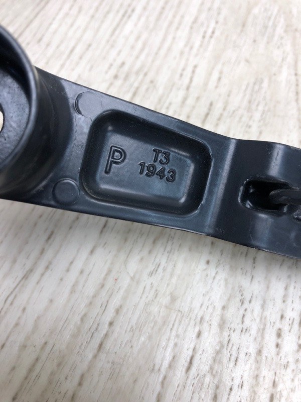 Поводок стеклоочистителя передний правый JEEP PATRIOT 10-17 MK74 2.0 ECN Поводок стеклоочистителя передний правый JEEP PATRIOT 10-17 MK74 2.0 ECN