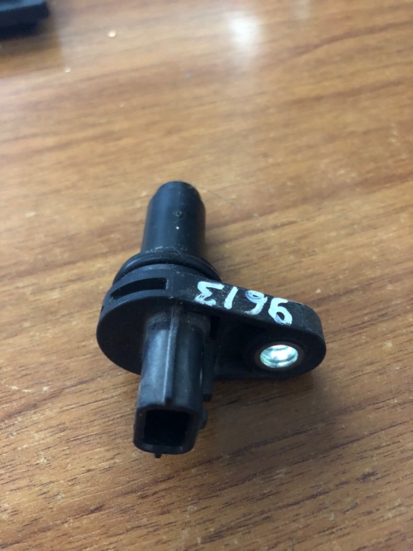 Датчик положения коленвала NISSAN ALTIMA L33 12-18 L33 2.5 QR25DE