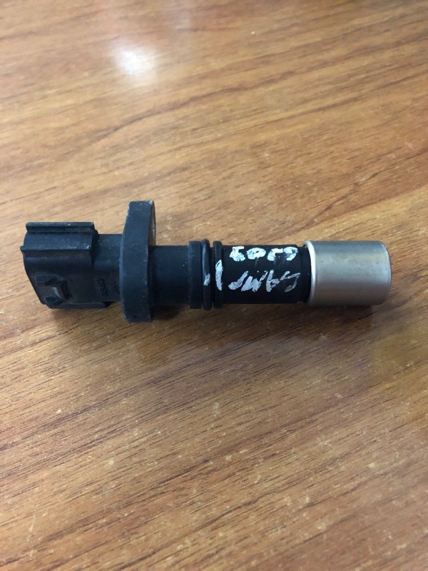 Датчик положения коленвала CAMRY 55 14-17 2016 ASV50 2.5 2ARFE