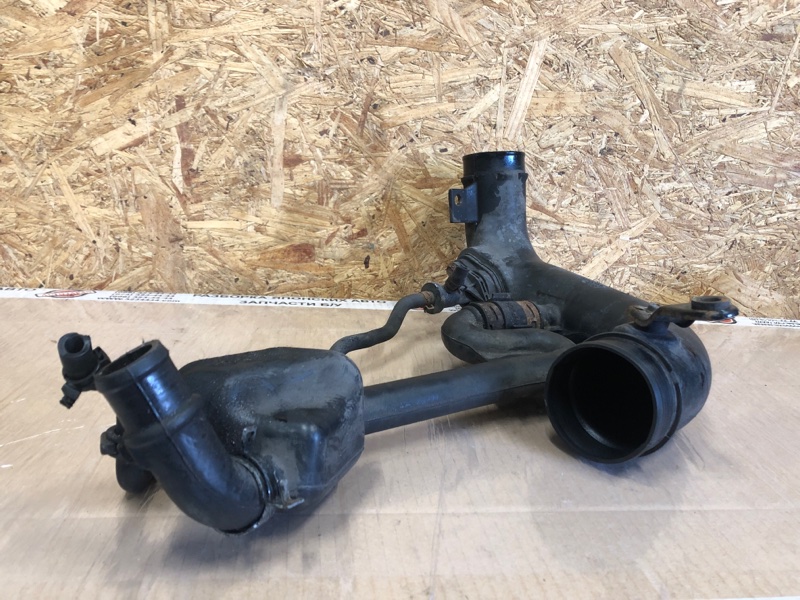 Патрубок воздушного фильтра RDX 06-12 2008 Внедорожник 2.3