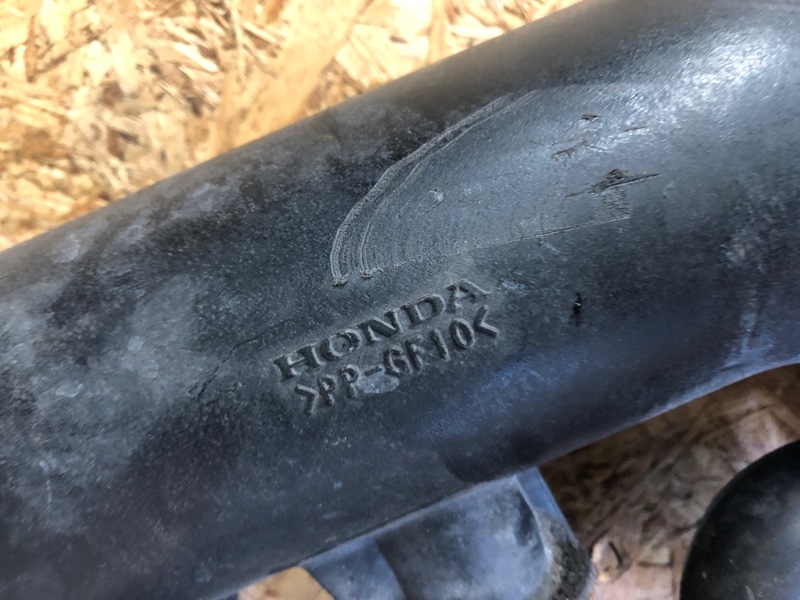 Патрубок воздушного фильтра RDX 06-12 2008 Внедорожник 2.3