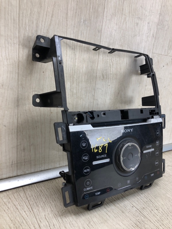 Блок управления мультимедиа EDGE 06-14 2014 TQ1 3.5 PDED Блок управления мультимедиа EDGE 06-14 2014 TQ1 3.5 PDED