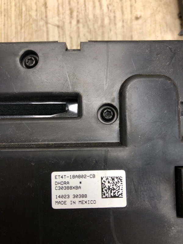 Блок управления мультимедиа EDGE 06-14 2014 TQ1 3.5 PDED Блок управления мультимедиа EDGE 06-14 2014 TQ1 3.5 PDED