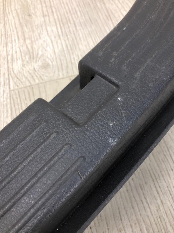 Накладка на порог багажника EDGE 06-14 2014 TQ1 3.5 PDED