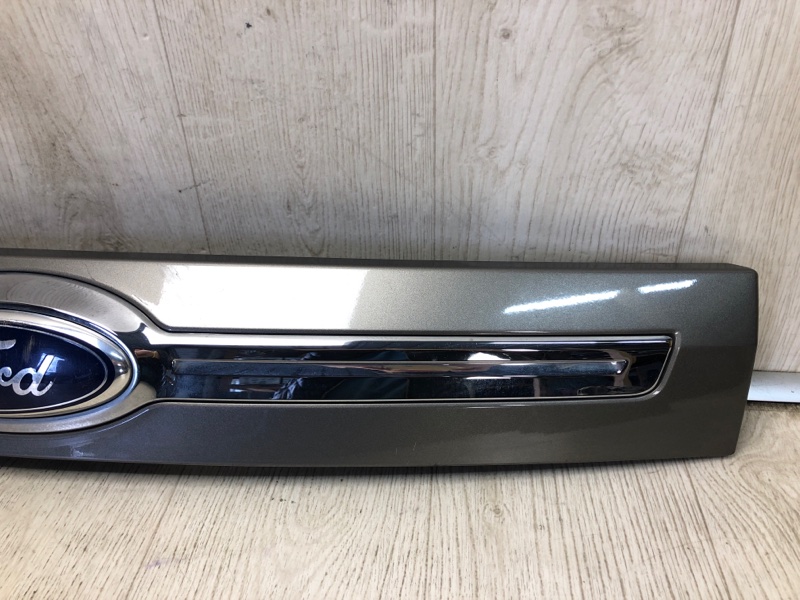 Панель подсветки номера задний EDGE 06-14 2014 TQ1 3.5 PDED