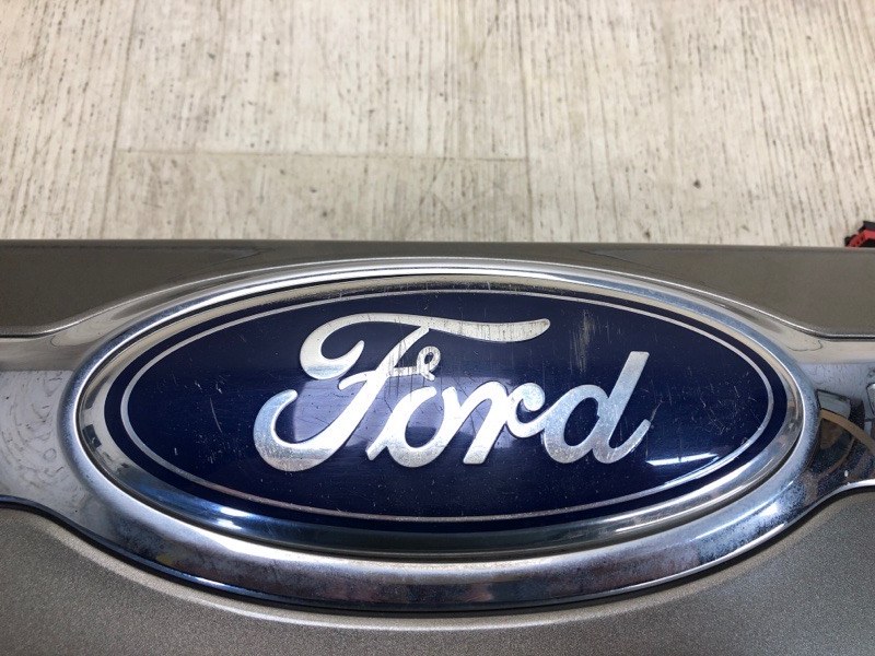 Панель подсветки номера задний EDGE 06-14 2014 TQ1 3.5 PDED