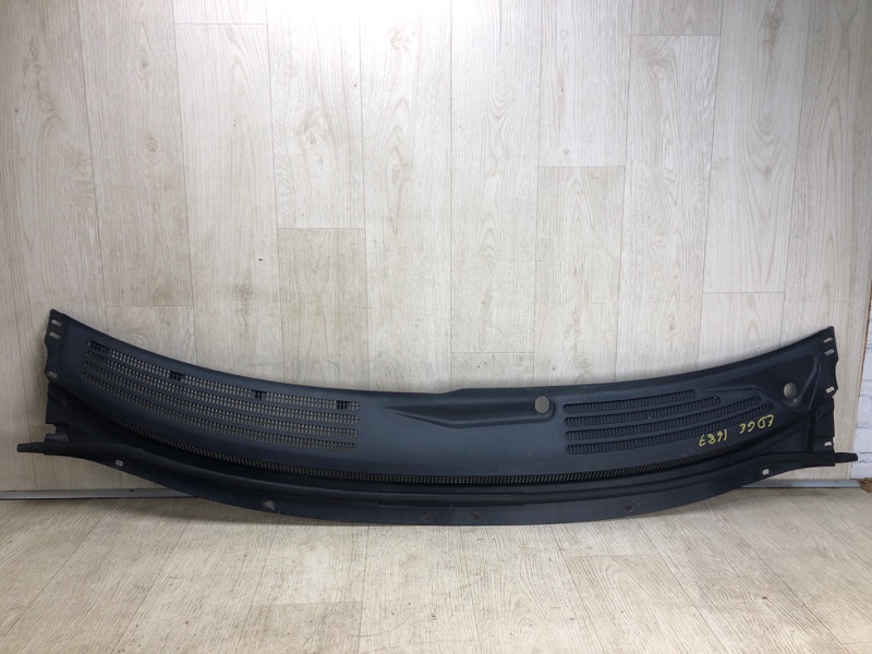 Пластик под лобовое стекло / Жабо FORD EDGE 06-14 2014 TQ1 3.5 PDED 9T4Z-78022A68-AA Б/У