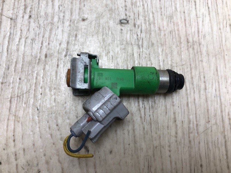 Форсунка топливная NISSAN PATHFINDER R52 12-21 2013 R52 3.5 VQ35DE 16600-JA10A Б/У