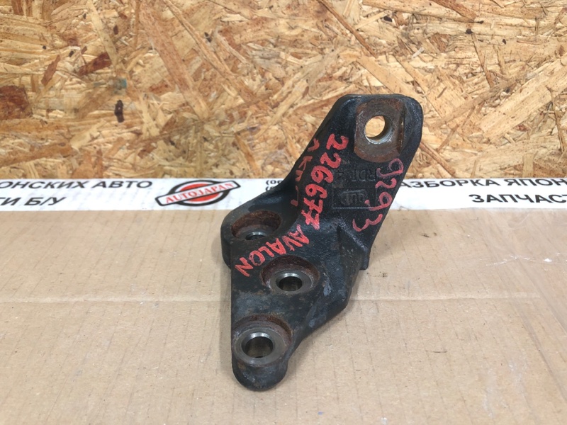 Кронштейн двигателя передний TOYOTA AVALON 05-12 2007 Седан 3.5 2GR-FE 12311-0P010 Б/У