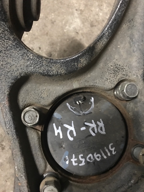 Ступица задняя правая SORENTO XM 09-14 2011 Внедорожник 2.4 Ступица задняя правая SORENTO XM 09-14 2011 Внедорожник 2.4