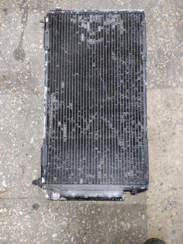 Радиатор кондиционера AVENSIS 97-03