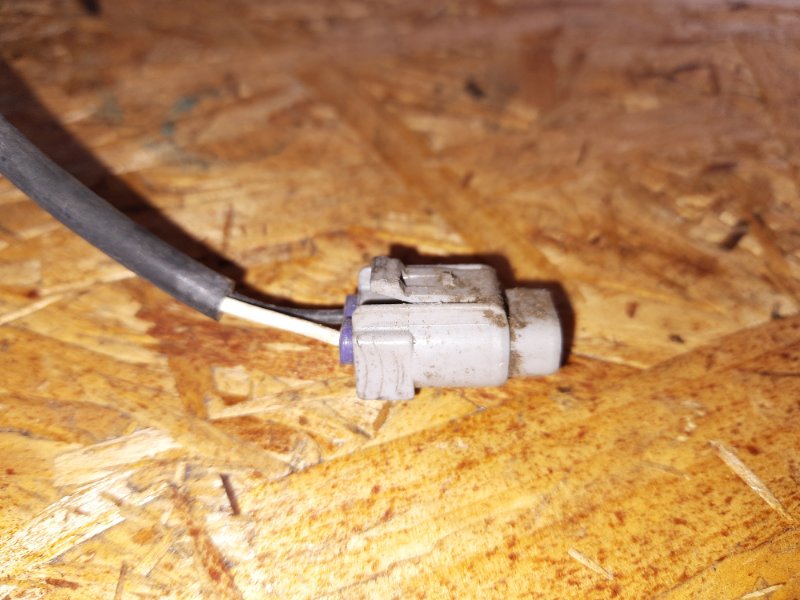 Датчик ABS передний левый TOYOTA CAMRY 30 02-06 Седан 3.0 1MZFE